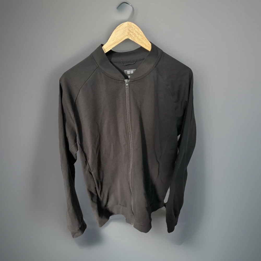 Uniqlo Men's Black Lightweight Jacket